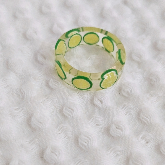 Lemon Slice Resin Ring - Picture 1 of 1